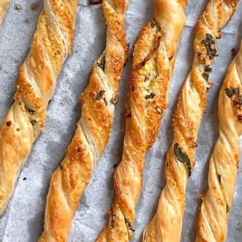 Garlic Parmesan Bread Twists recipe