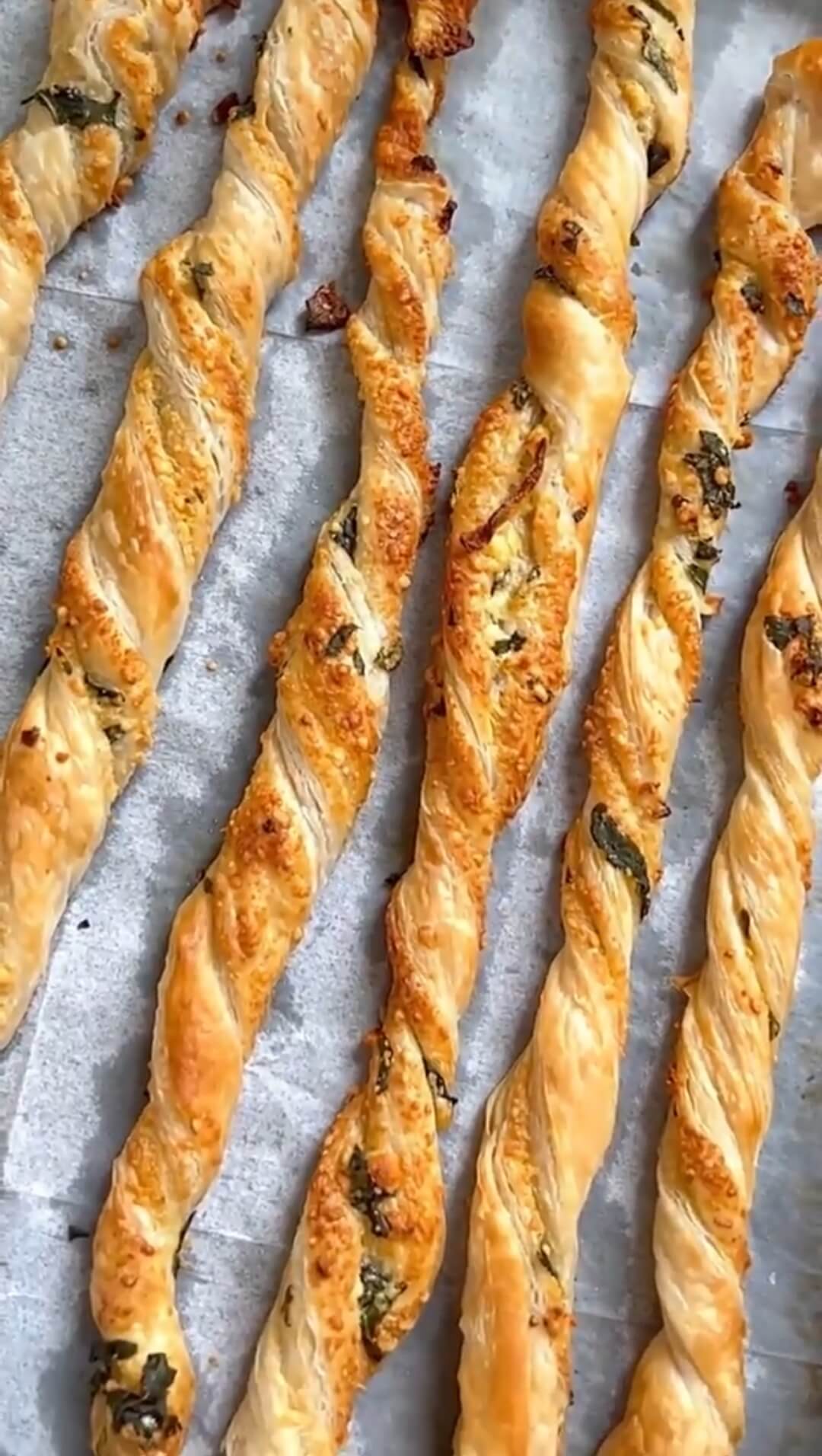 Garlic Parmesan Bread Twists recipe