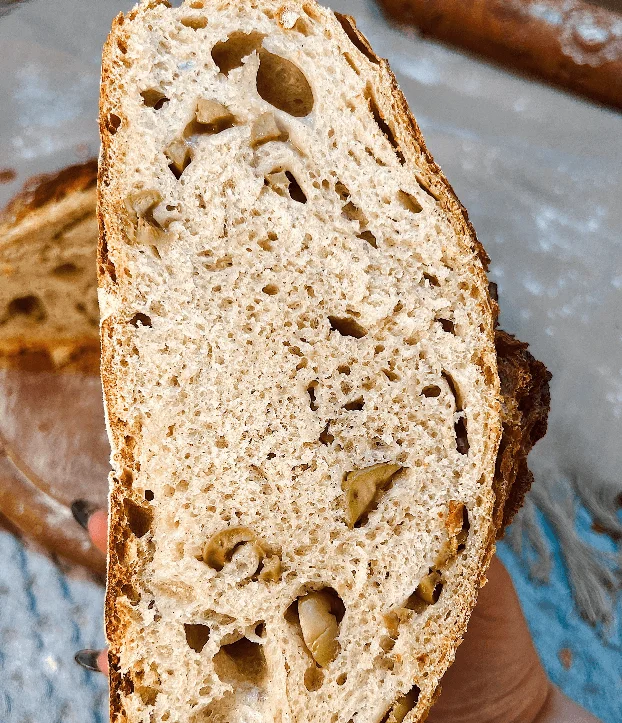 Addictive Whole Wheat Olive Bread recipe