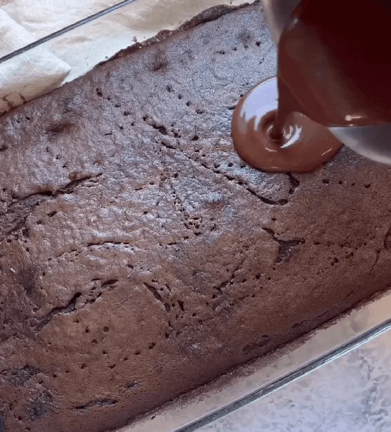 Juicy Chocolate Cake recipe