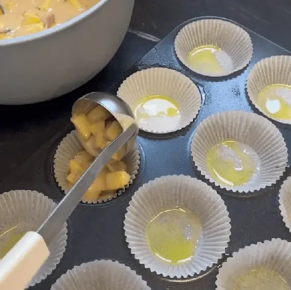 peach muffins recipe