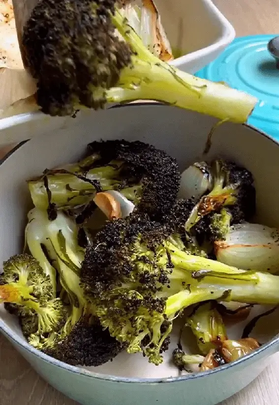 vegan broccoli soup recipe