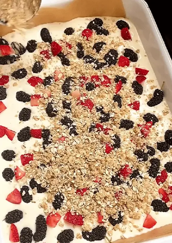 strawberry cheesecake squares recipe