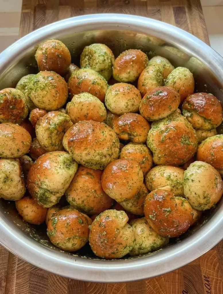 cheesy garlic roll recipe