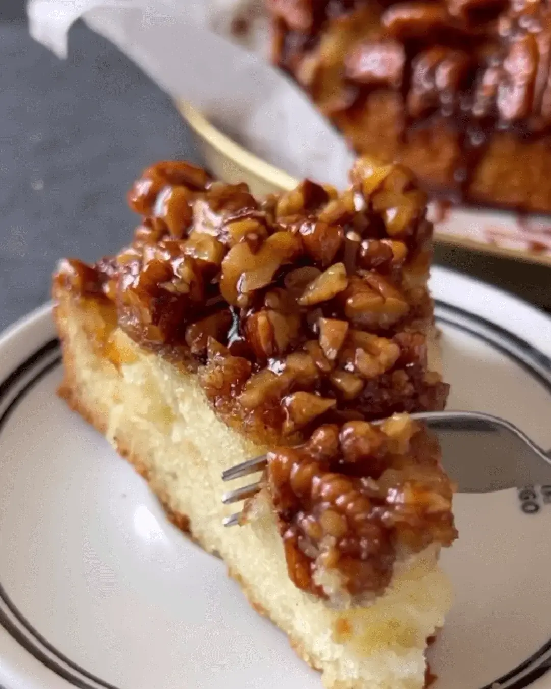 upside down caramel pecan cake recipe