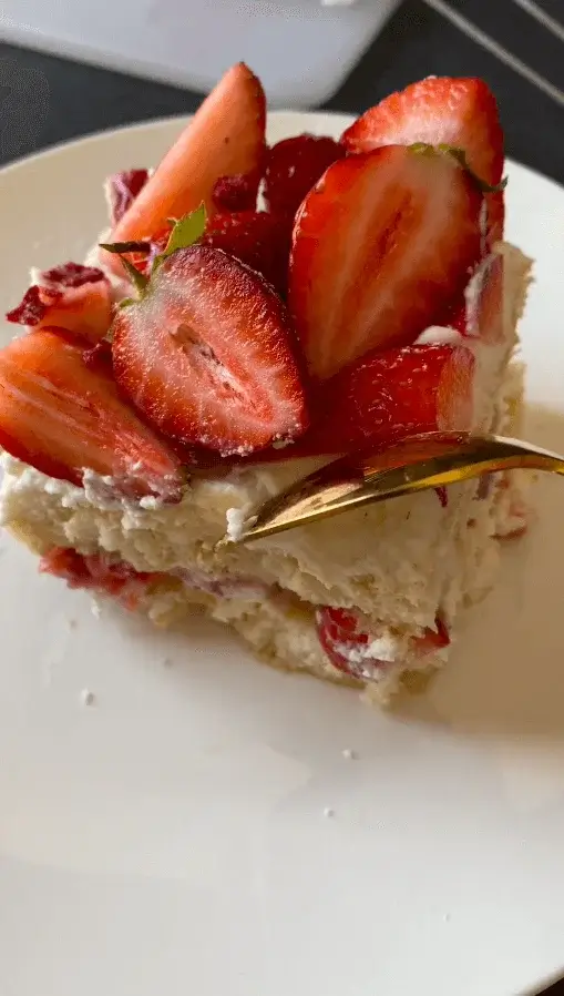 strawberry tiramisu recipe
