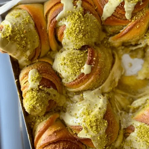 pistachio buns recipe