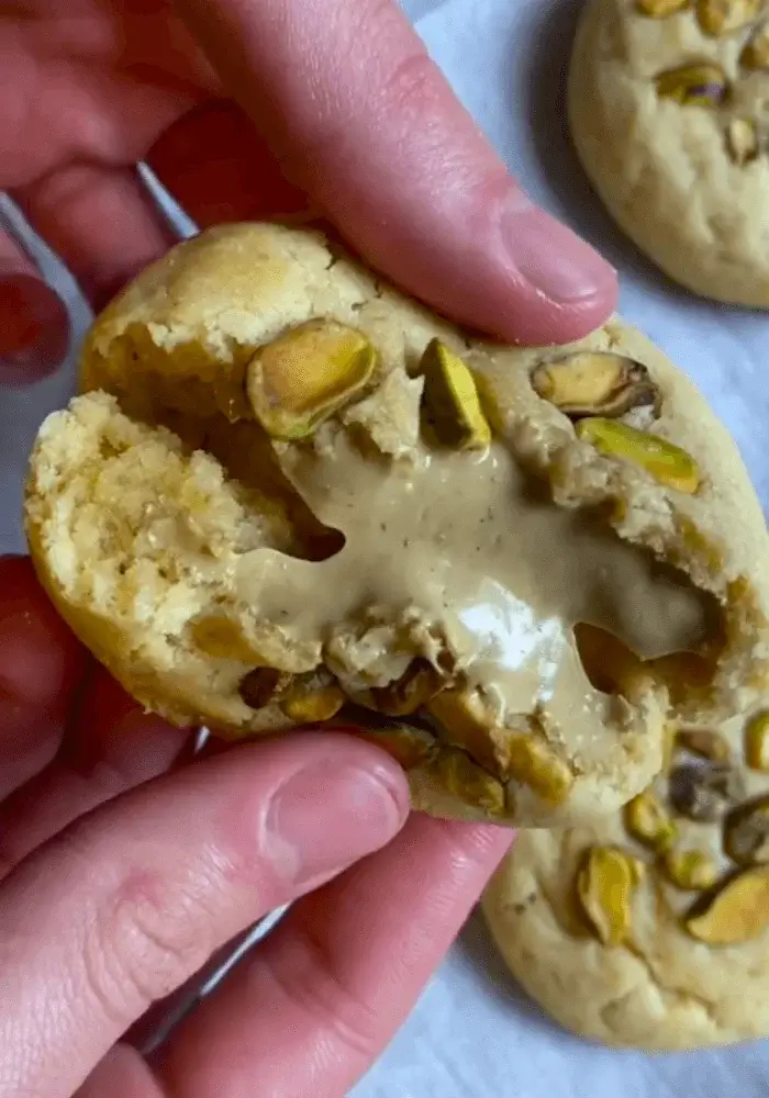 white chocolate pistachio cookies recipe