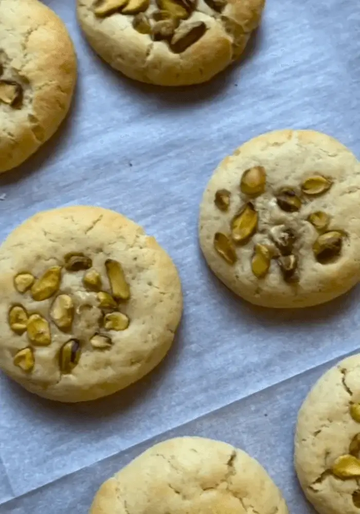 white chocolate pistachio cookies recipe