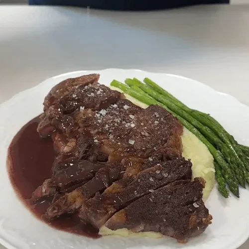 steak with red wine sauce recipe
