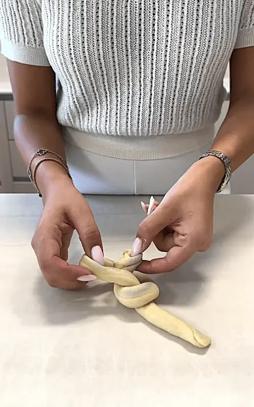 cinnamon roll donut recipe