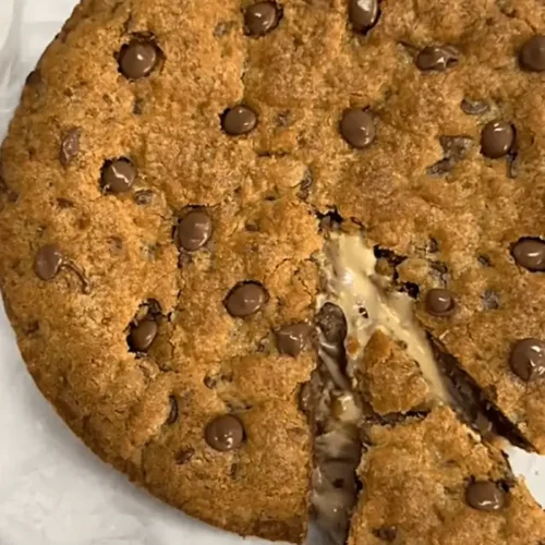 giant chocolate chip cookie cake recipe