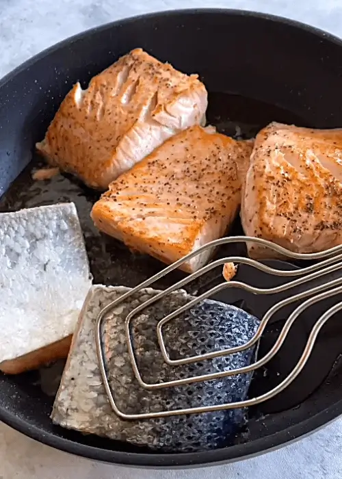 salmon skillet recipe