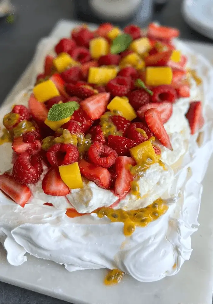 pavlova with fruits recipe