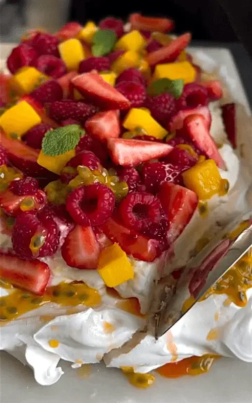 pavlova with fruits recipe
