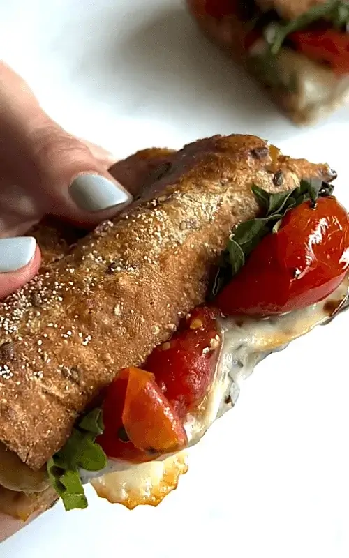 pesto caprese sandwich recipe