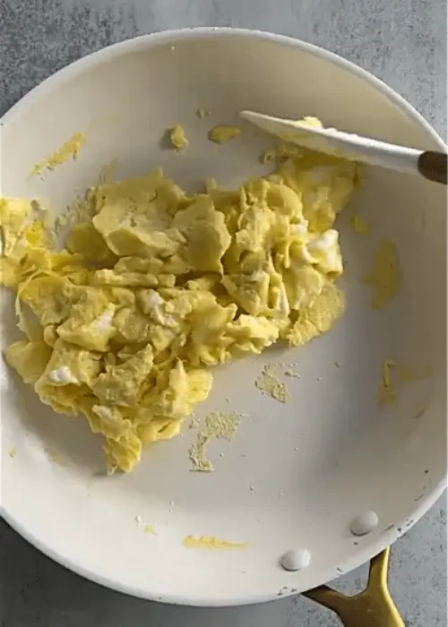 egg and cheese breakfast burrito recipe