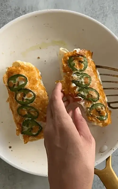 egg and cheese breakfast burrito recipe