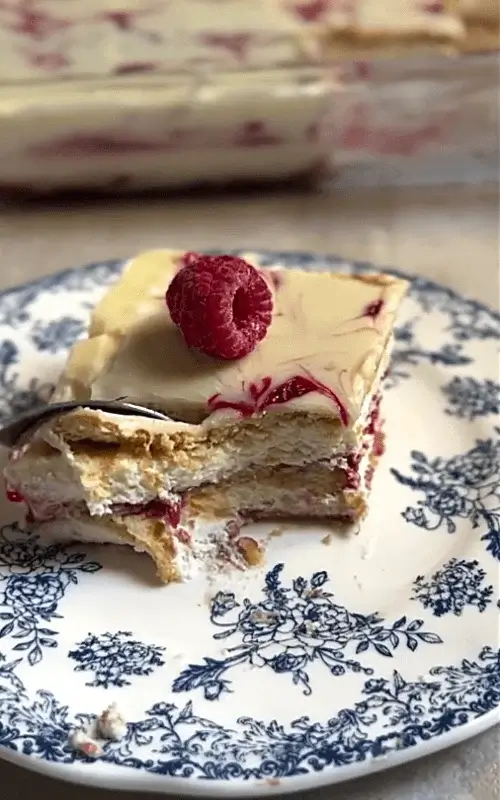 raspberry and white chocolate cake recipe