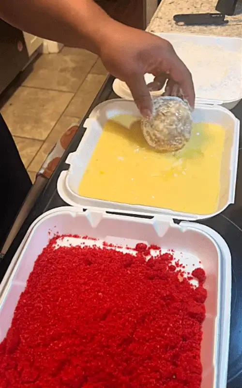 hot cheetos boudin balls recipe