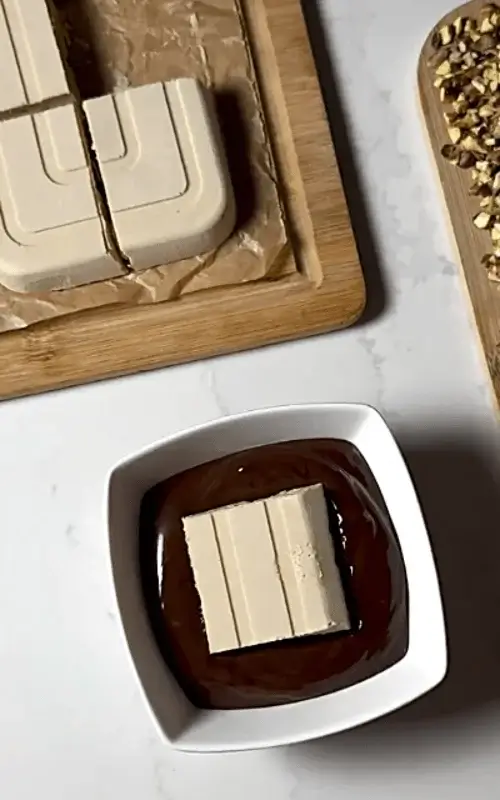 pistachio ice cream bars recipe