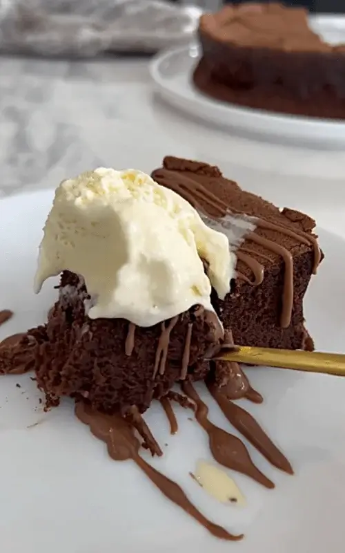 4 ingredient chocolate cake recipe
