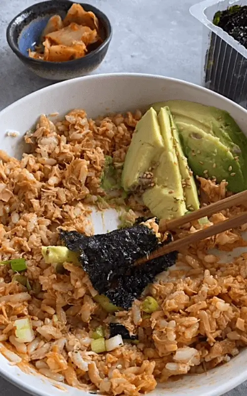 avocado salmon rice bowl recipe